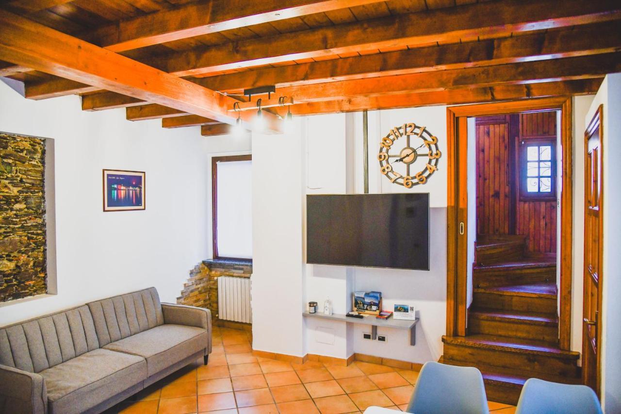 Vittoria Holiday House Στρέσα Εξωτερικό φωτογραφία